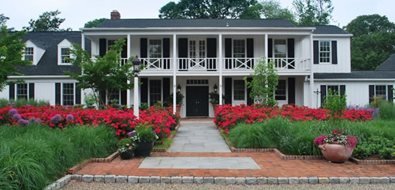 colonial-